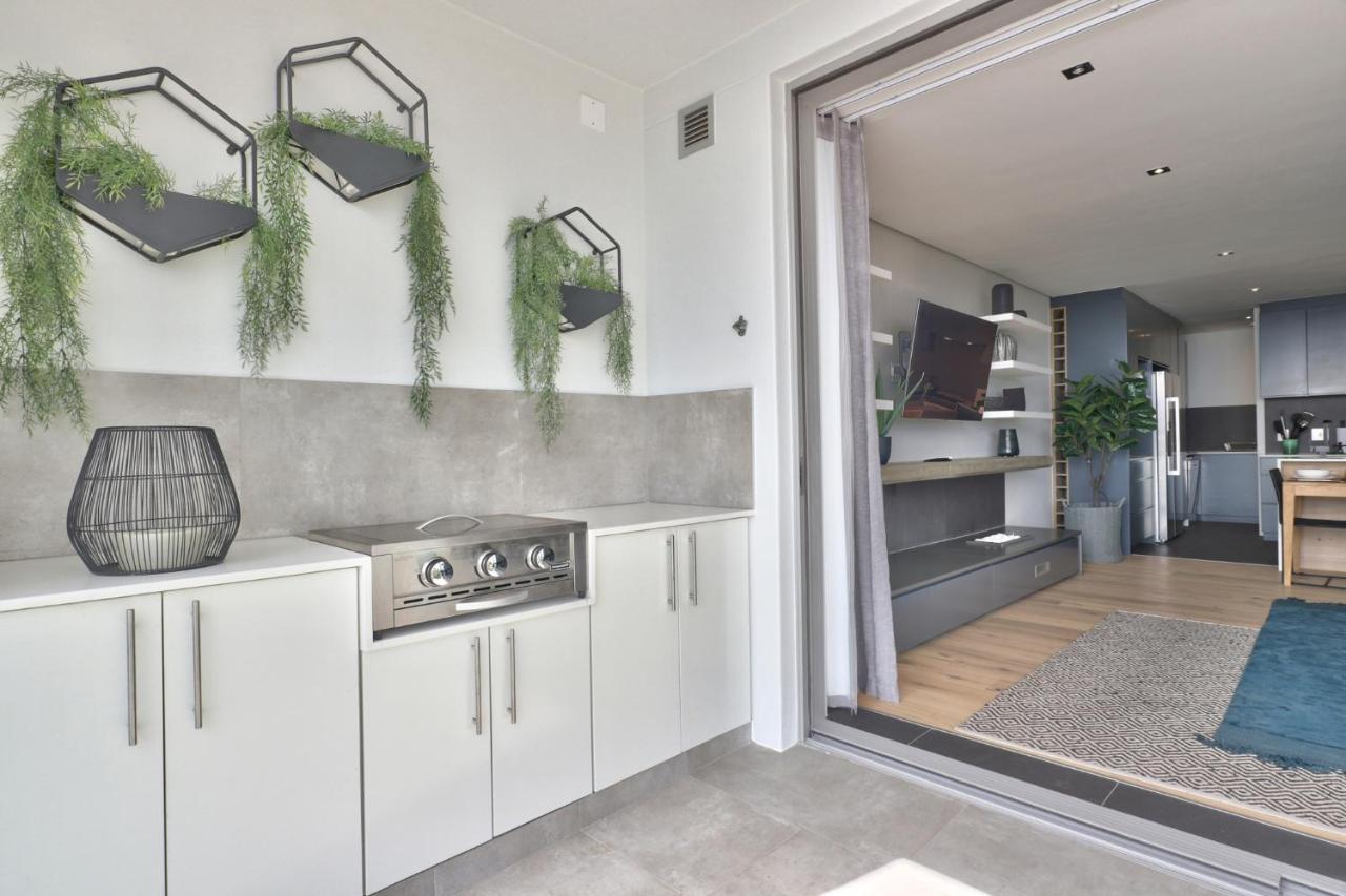Elements Luxury Suites By Totalstay Cape Town Exterior photo